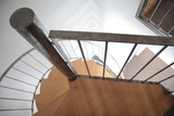 treppe_handlauf_holz_metall