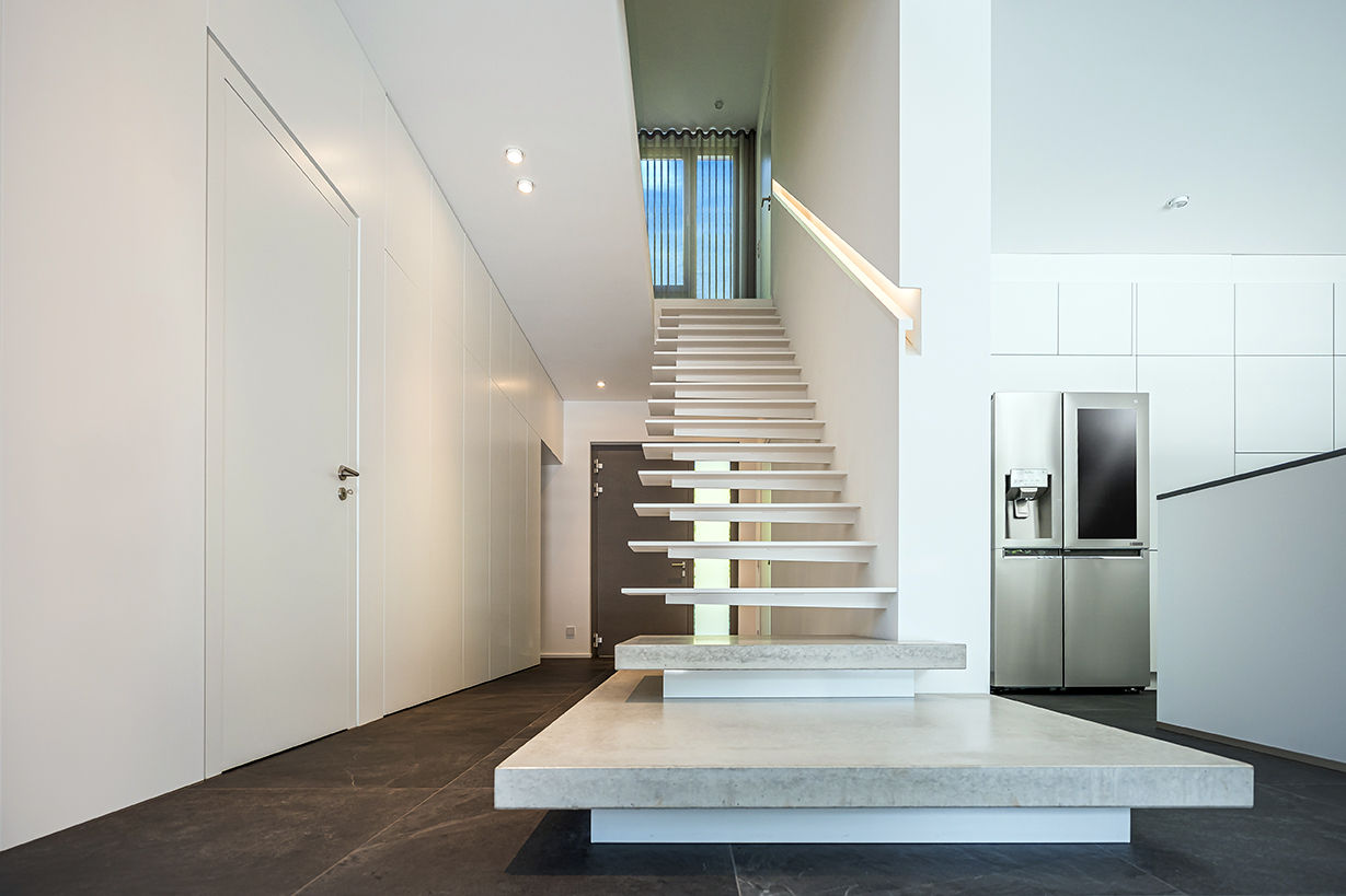 Treppen und Handläufe